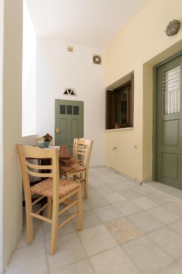 Alma Libre Villas Chora Naxos City Exterior photo
